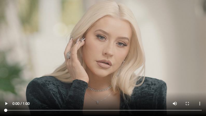 christina-aguilera-up-close-video